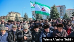 Митинг протеста в Магасе против соглашения о границе между Ингушетией и Чечней. Иллюстрационное фото